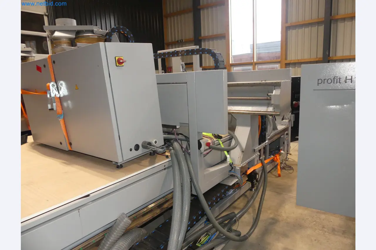 Nesting CNC machining centers FELDER FORMAT4 Profit H100 22.32 - High-performance technology for carpenters and joiners-42