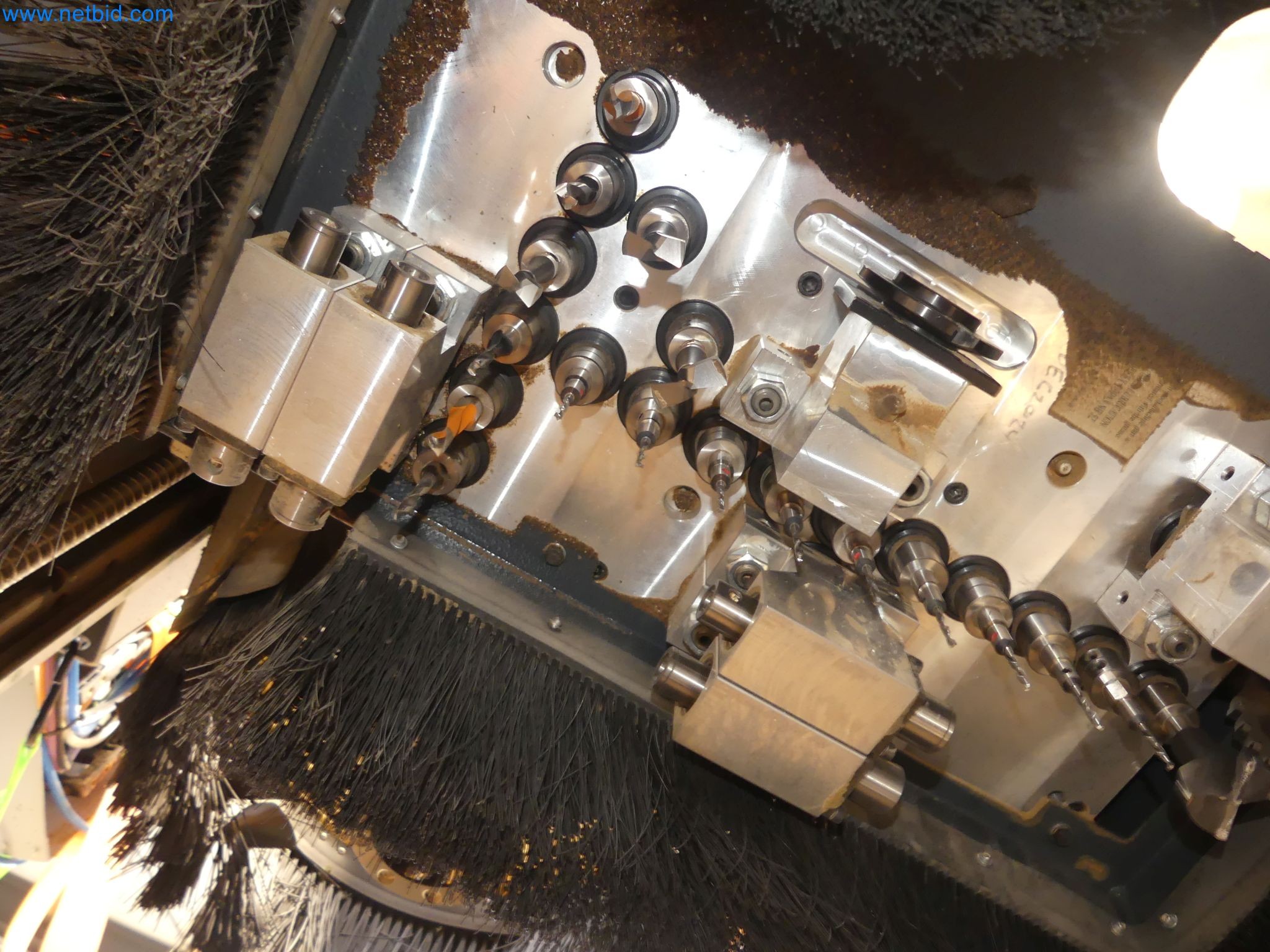 Nesting CNC machining centers FELDER FORMAT4 Profit H100 22.32 - High-performance technology for carpenters and joiners-48