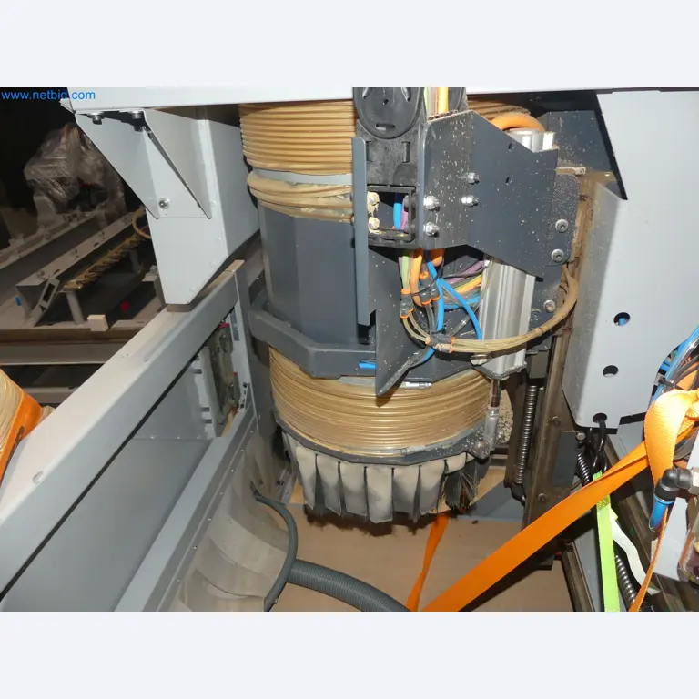 Nesting CNC machining centers FELDER FORMAT4 Profit H100 22.32 - High-performance technology for carpenters and joiners-52