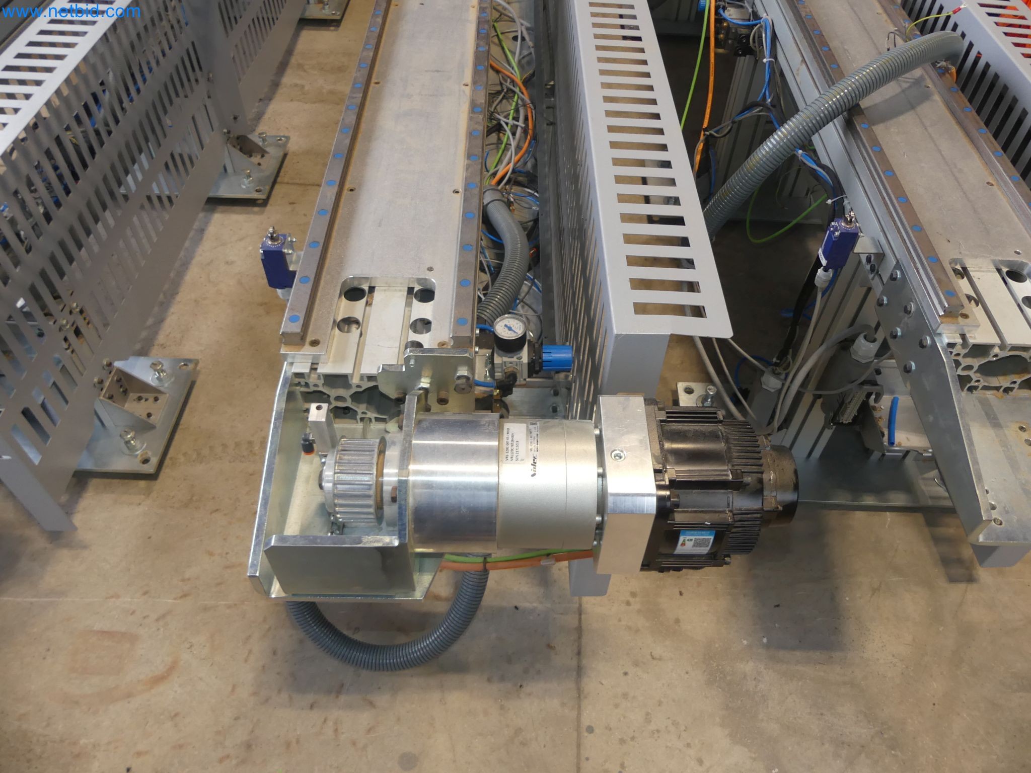 Nesting CNC machining centers FELDER FORMAT4 Profit H100 22.32 - High-performance technology for carpenters and joiners-67