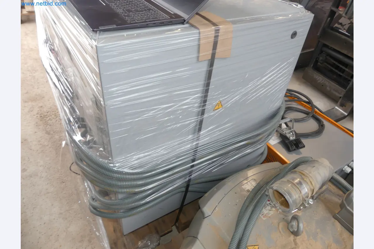 Nesting CNC machining centers FELDER FORMAT4 Profit H100 22.32 - High-performance technology for carpenters and joiners-81