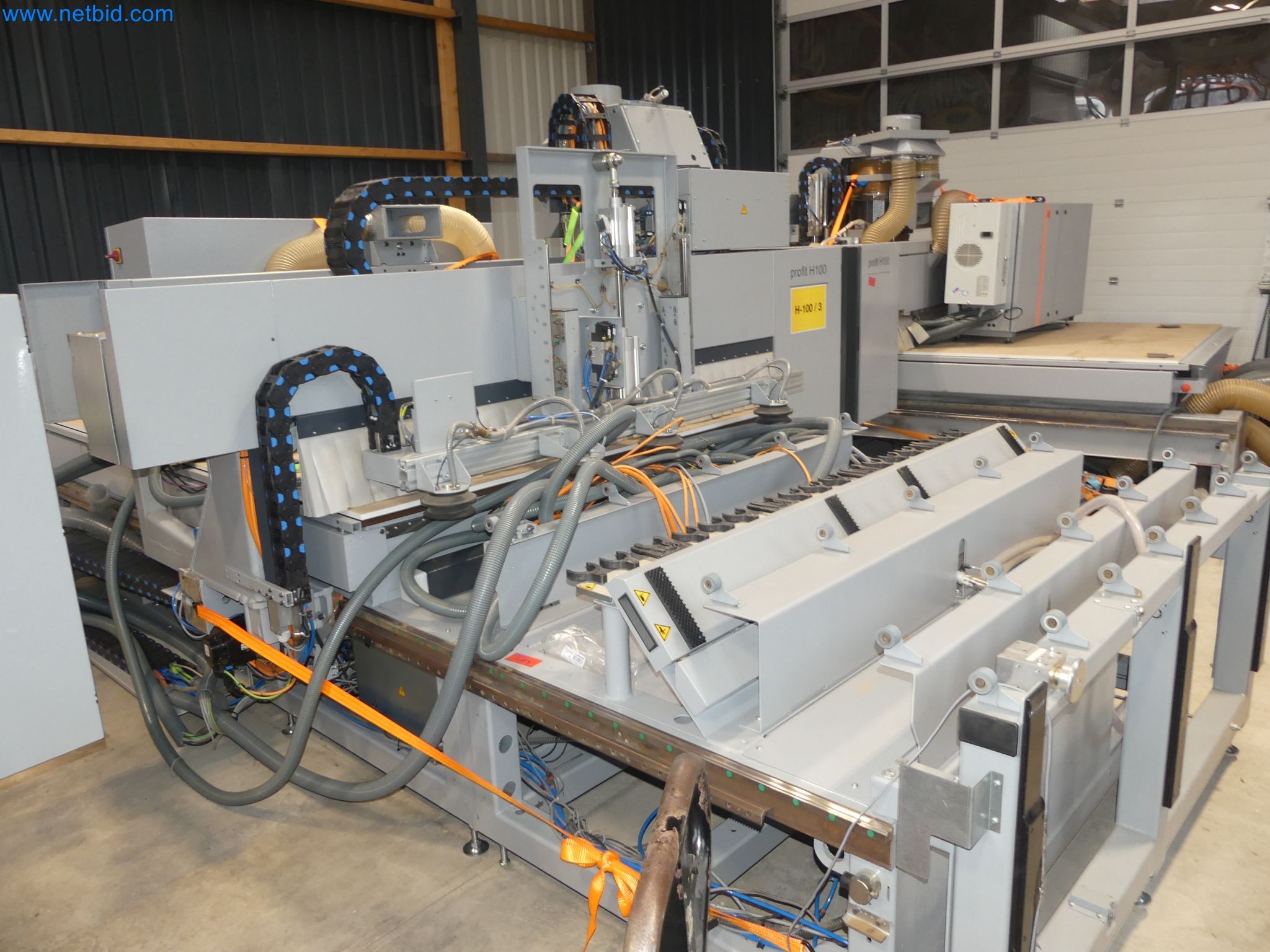 Nesting CNC machining centers FELDER FORMAT4 Profit H100 22.32 - High-performance technology for carpenters and joiners-85