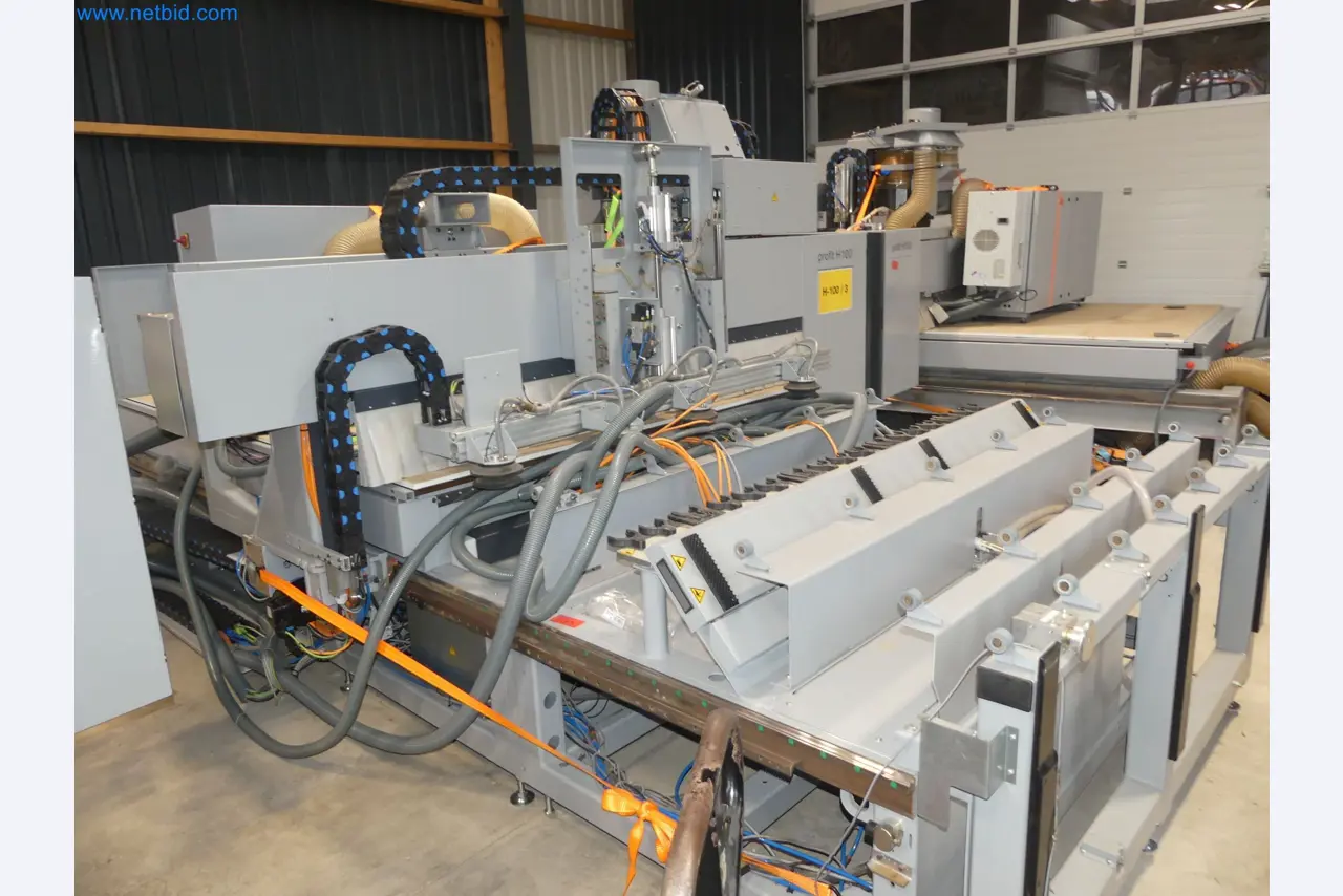 Nesting CNC machining centers FELDER FORMAT4 Profit H100 22.32 - High-performance technology for carpenters and joiners-85