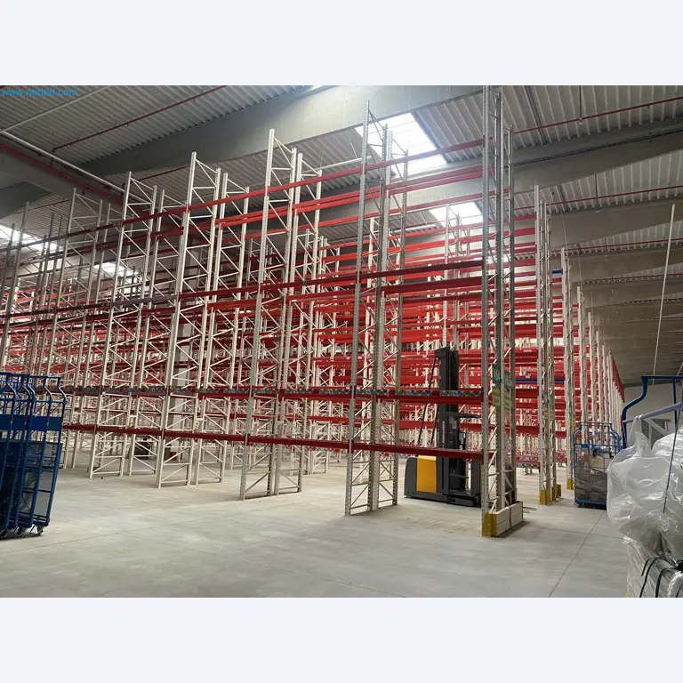 The racking system and forklift trucks-1