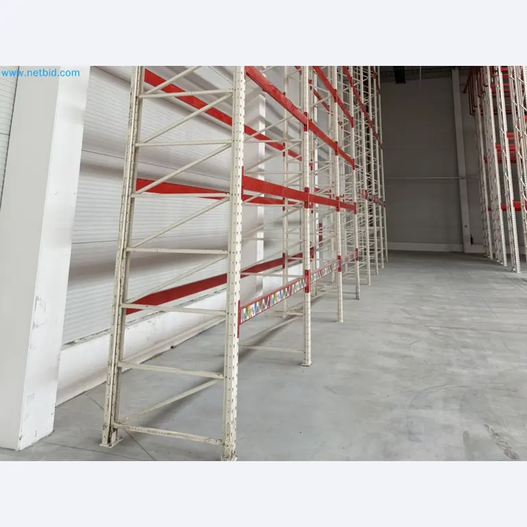 The racking system and forklift trucks-2