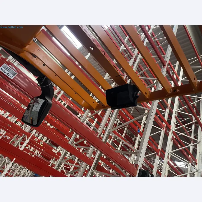 The racking system and forklift trucks-7