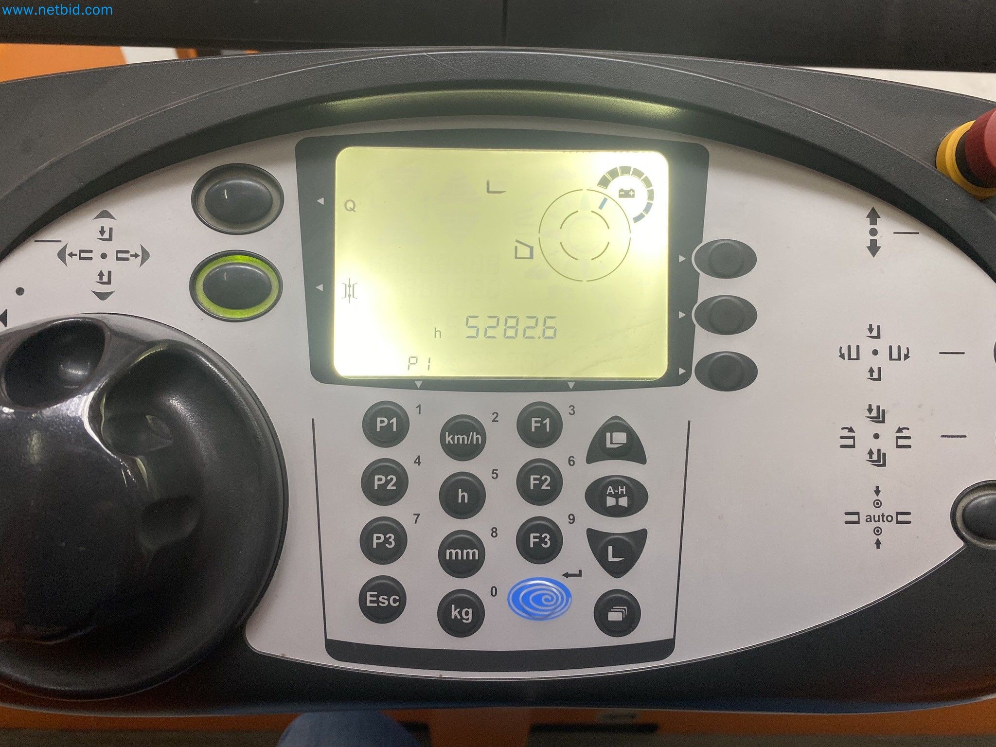 The racking system and forklift trucks-5