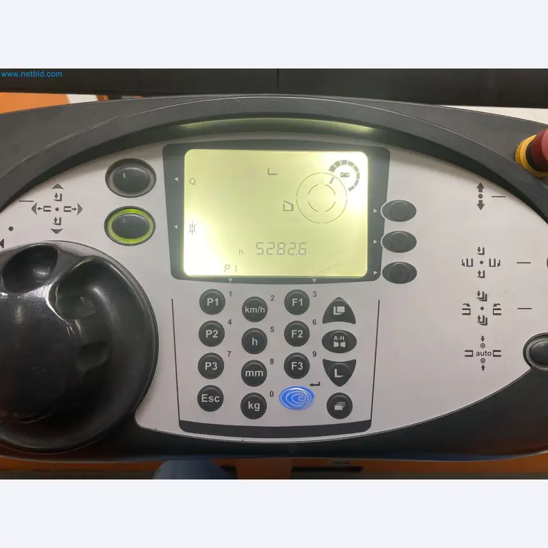 The racking system and forklift trucks-5