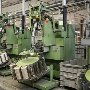 Single-Head Industrial Yarn Winding / Spooling Machine KARL MAYER RC 10-R 1- U EW