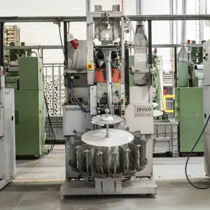 Single-Head Industrial Yarn Winding / Spooling Machine SCHLAFHORST RC10–R1–U/EW