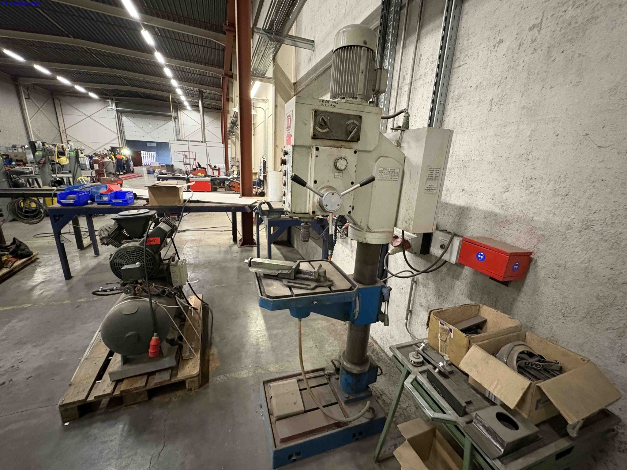 Uzavření závodu společnosti Balta Industries (Belgie) – výrobní závody výrobce koberců-2