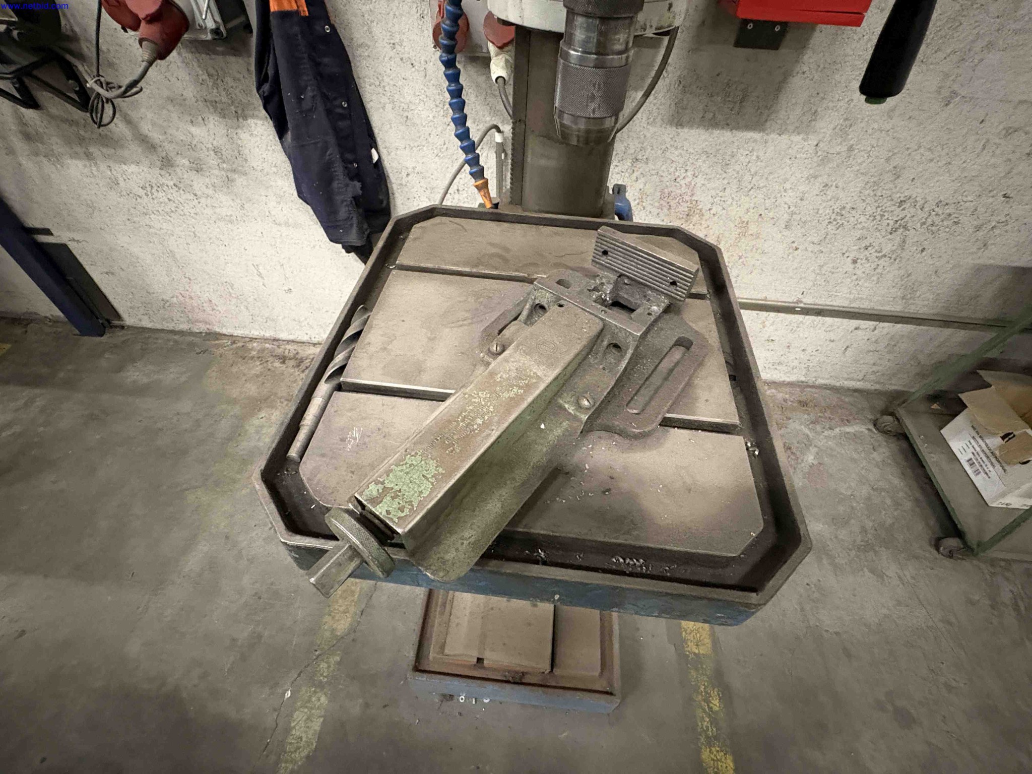 Uzavření závodu společnosti Balta Industries (Belgie) – výrobní závody výrobce koberců-6