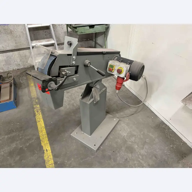 Uzavření závodu společnosti Balta Industries (Belgie) – výrobní závody výrobce koberců-2