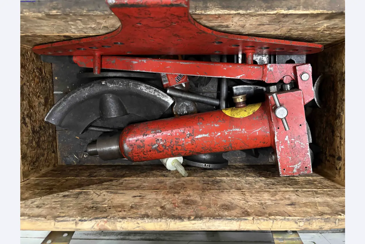 Uzavření závodu společnosti Balta Industries (Belgie) – výrobní závody výrobce koberců-2