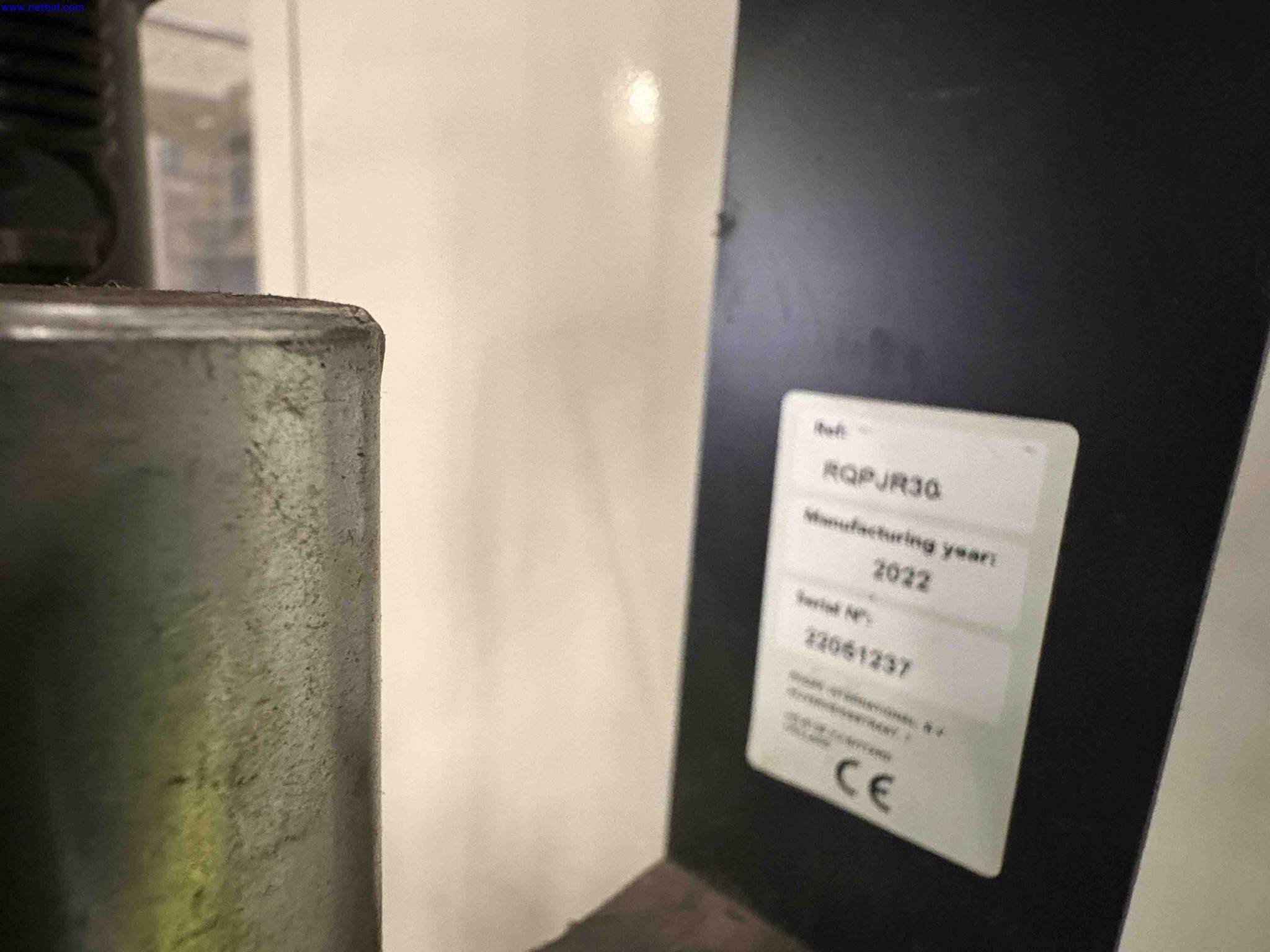 Hydraulic garage press Rodac RQPJR30 – foto 10 – kavel bij NetBid, Roterijstraat 205-8793 Waregem