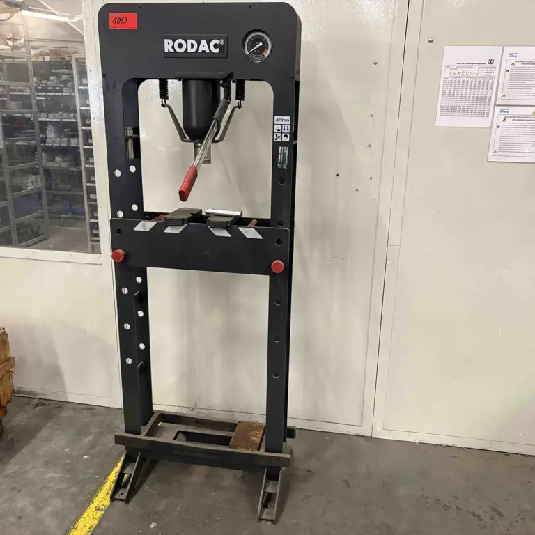 Hydraulische Garagenpresse Rodac RQPJR30