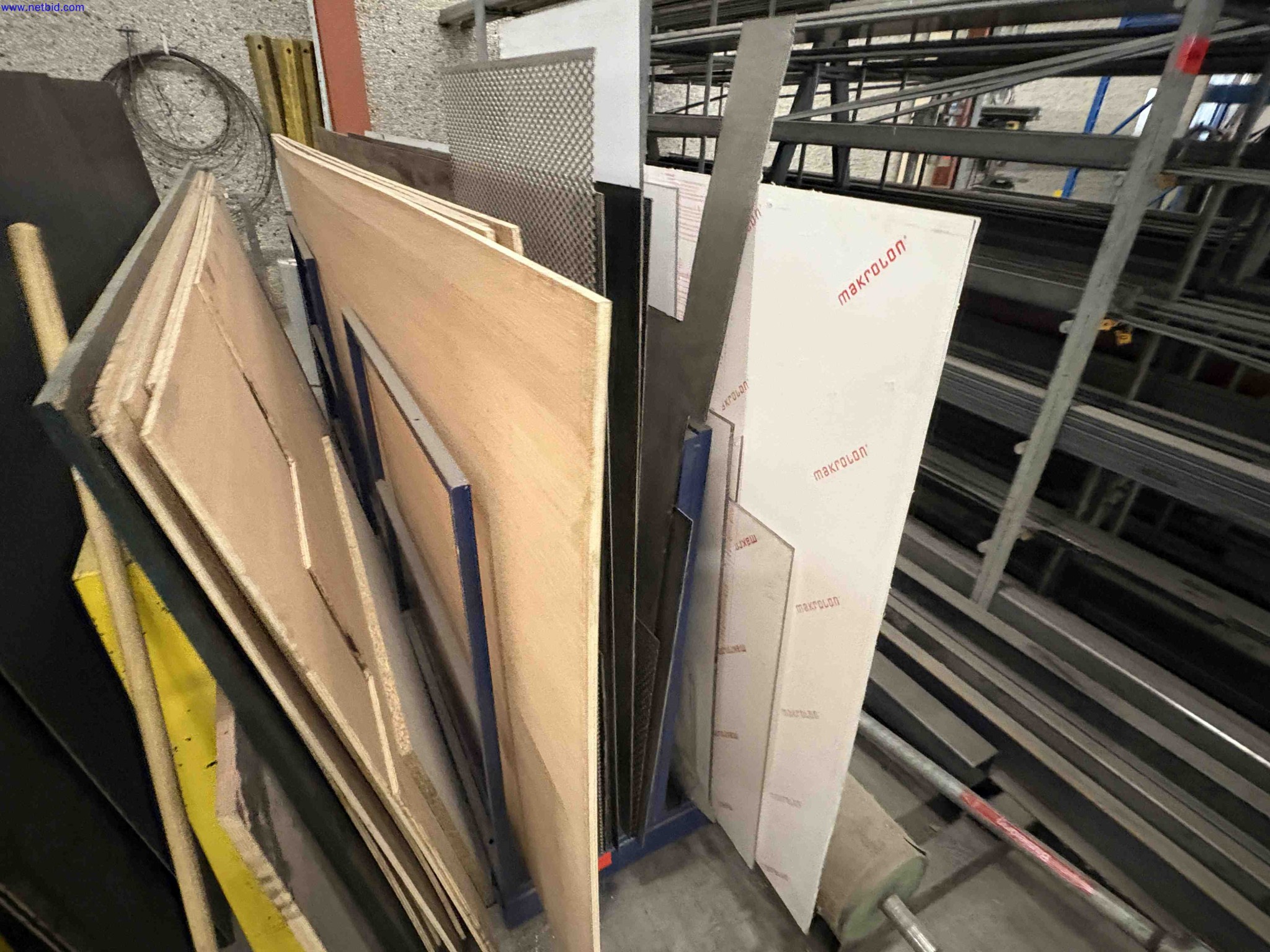 Werksschließung bei Balta Industries (Belgien) – Produktionsstätten eines Teppichherstellers-13