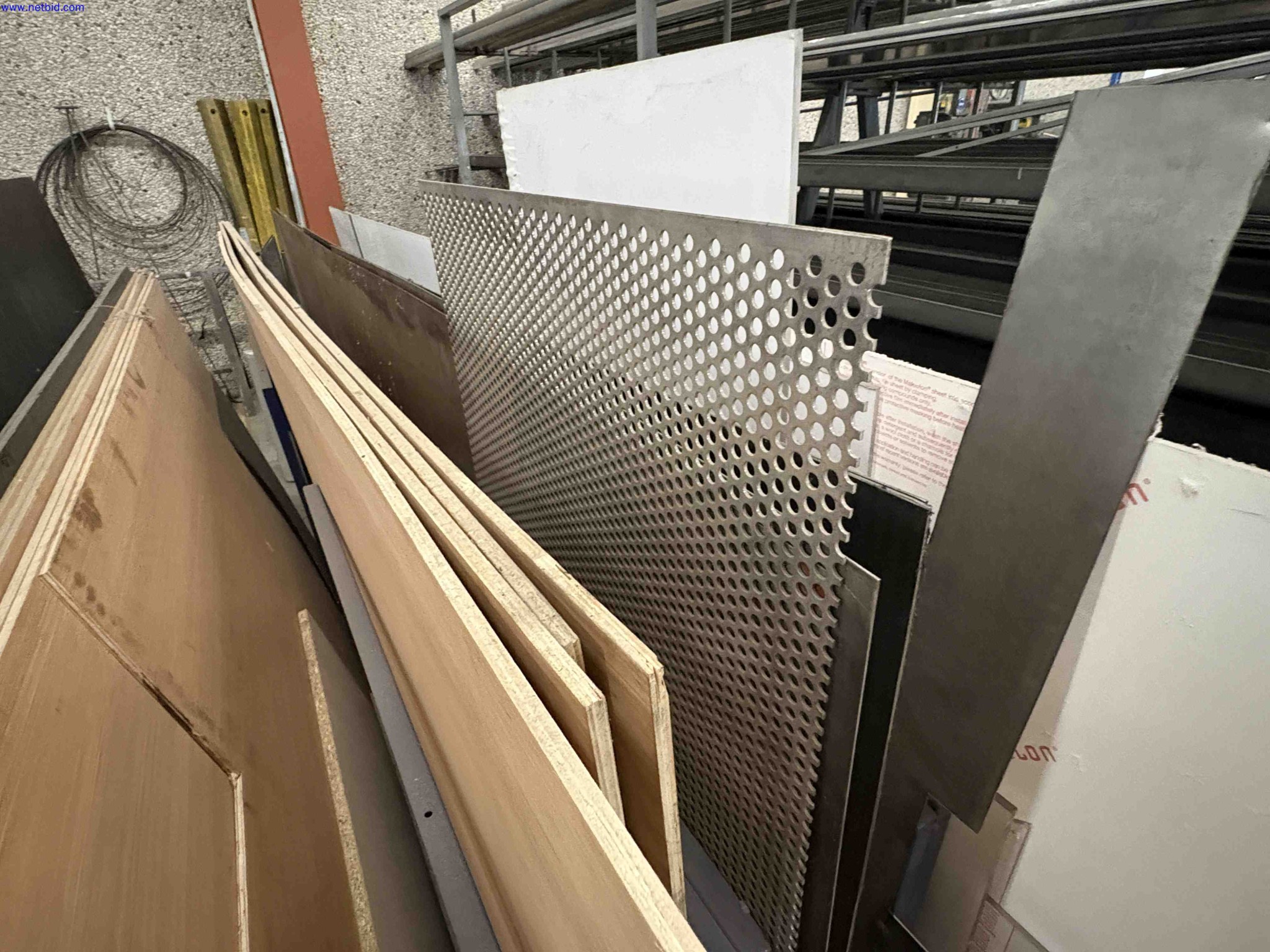 Werksschließung bei Balta Industries (Belgien) – Produktionsstätten eines Teppichherstellers-14