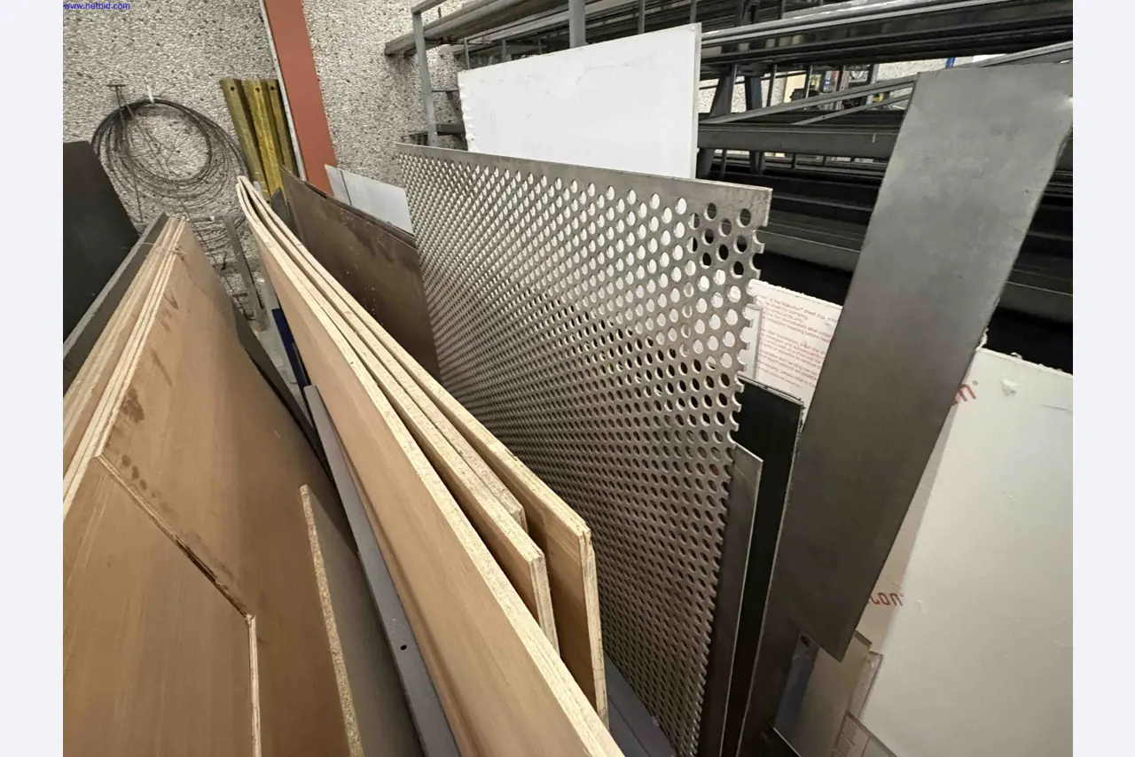 Werksschließung bei Balta Industries (Belgien) – Produktionsstätten eines Teppichherstellers-14