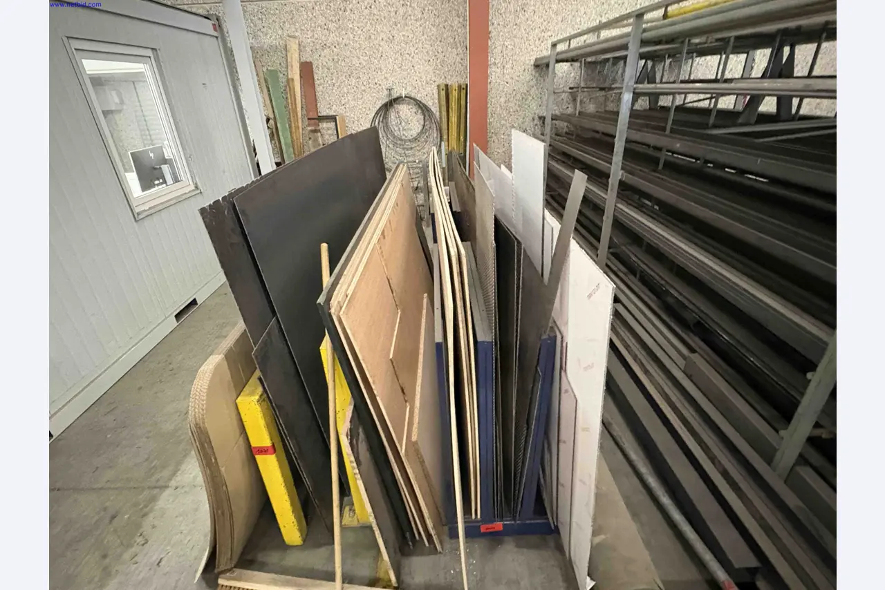 Werksschließung bei Balta Industries (Belgien) – Produktionsstätten eines Teppichherstellers-16