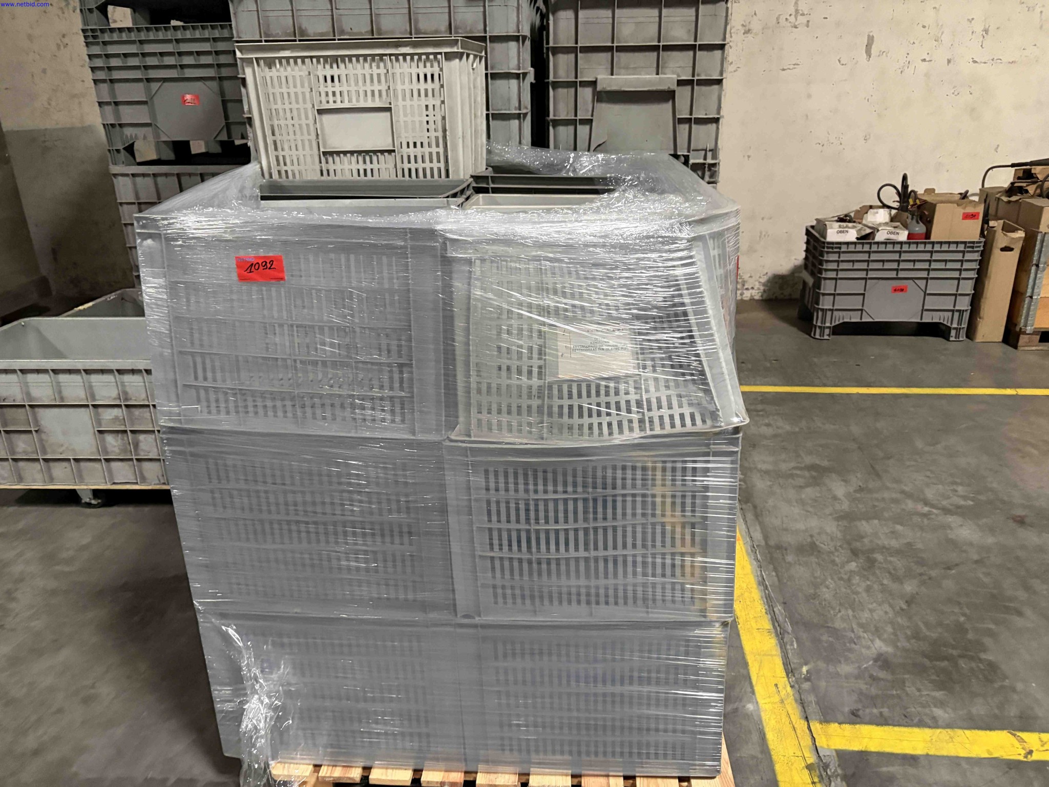 1 Set Industrial plastic boxes / pallet boxes – foto 4 – kavel bij NetBid, Roterijstraat 205-8793 Waregem