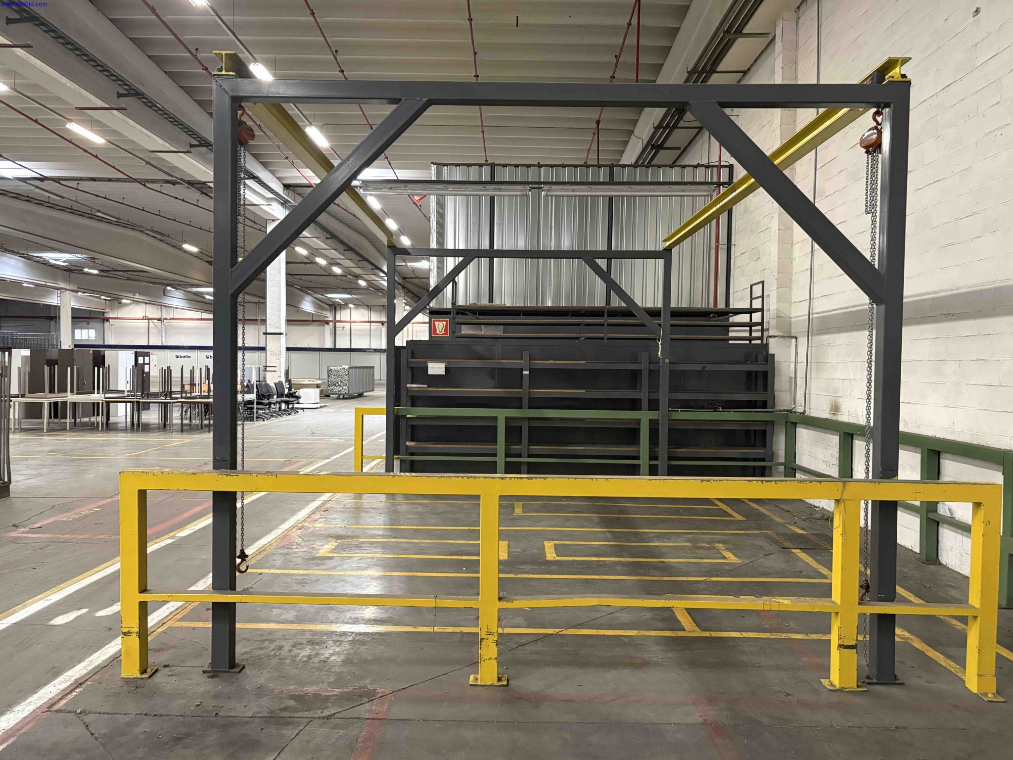 Freestanding twin-girder gantry crane system Vital – foto 3 – kavel bij NetBid, Roterijstraat 205-8793 Waregem