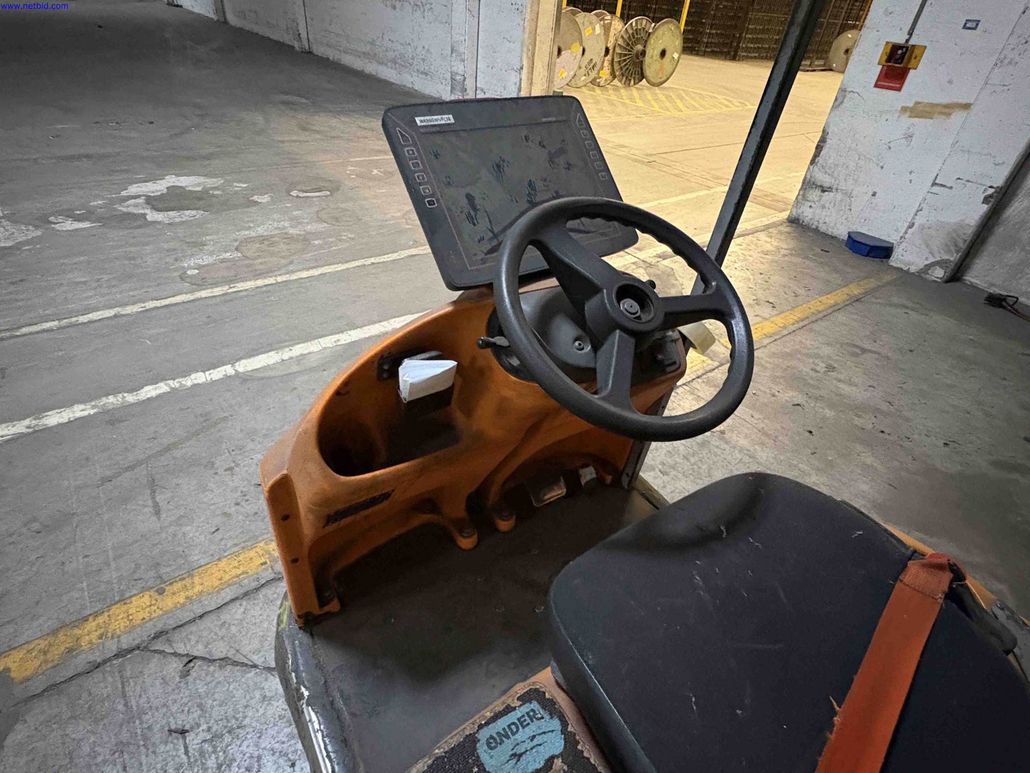 Battery electric tow tractor Still R06 – foto 7 – kavel bij NetBid, Roterijstraat 205-8793 Waregem