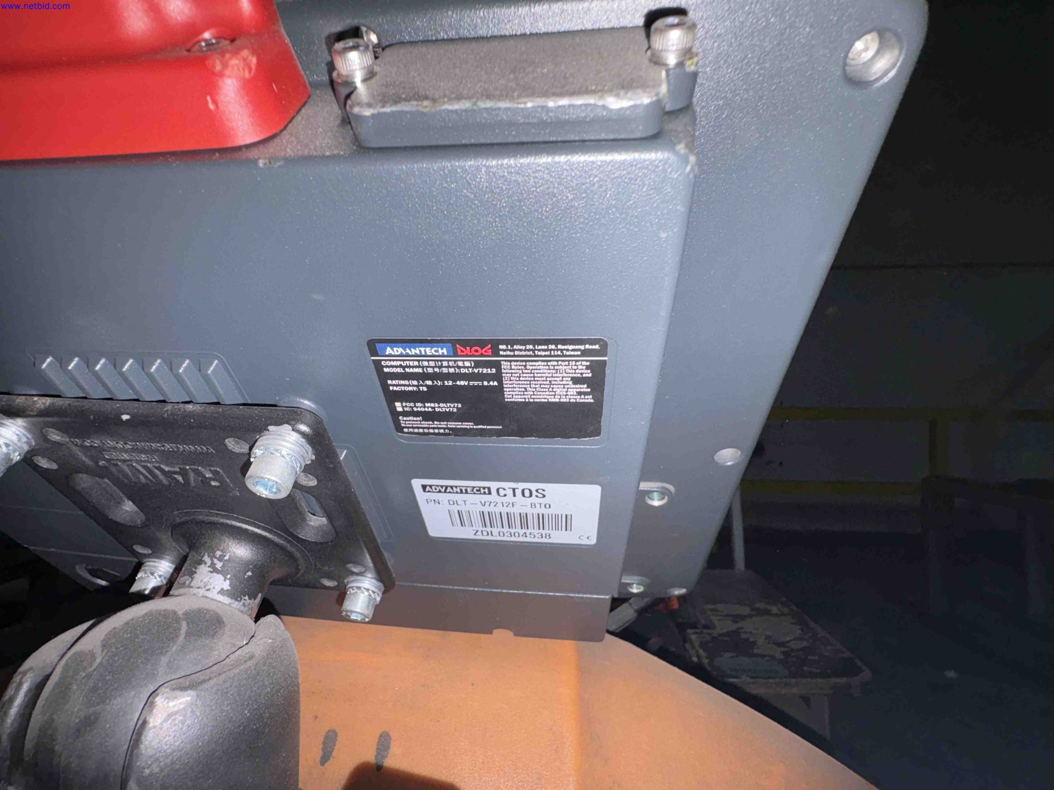 Battery electric tow tractor Still R06 – foto 9 – kavel bij NetBid, Roterijstraat 205-8793 Waregem