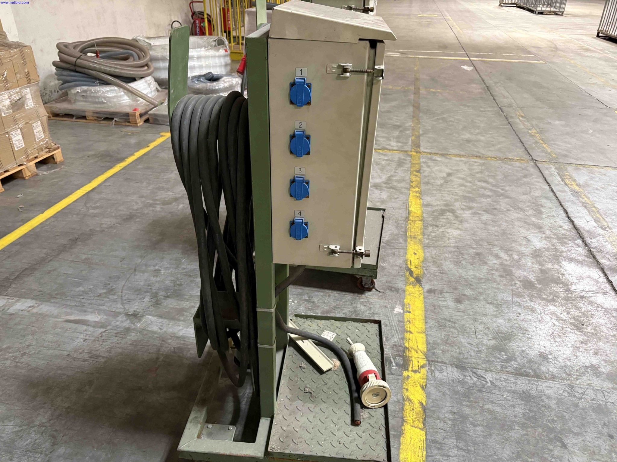 Mobile electrical distribution unit Sarel 565 – foto 4 – kavel bij NetBid, Roterijstraat 205-8793 Waregem