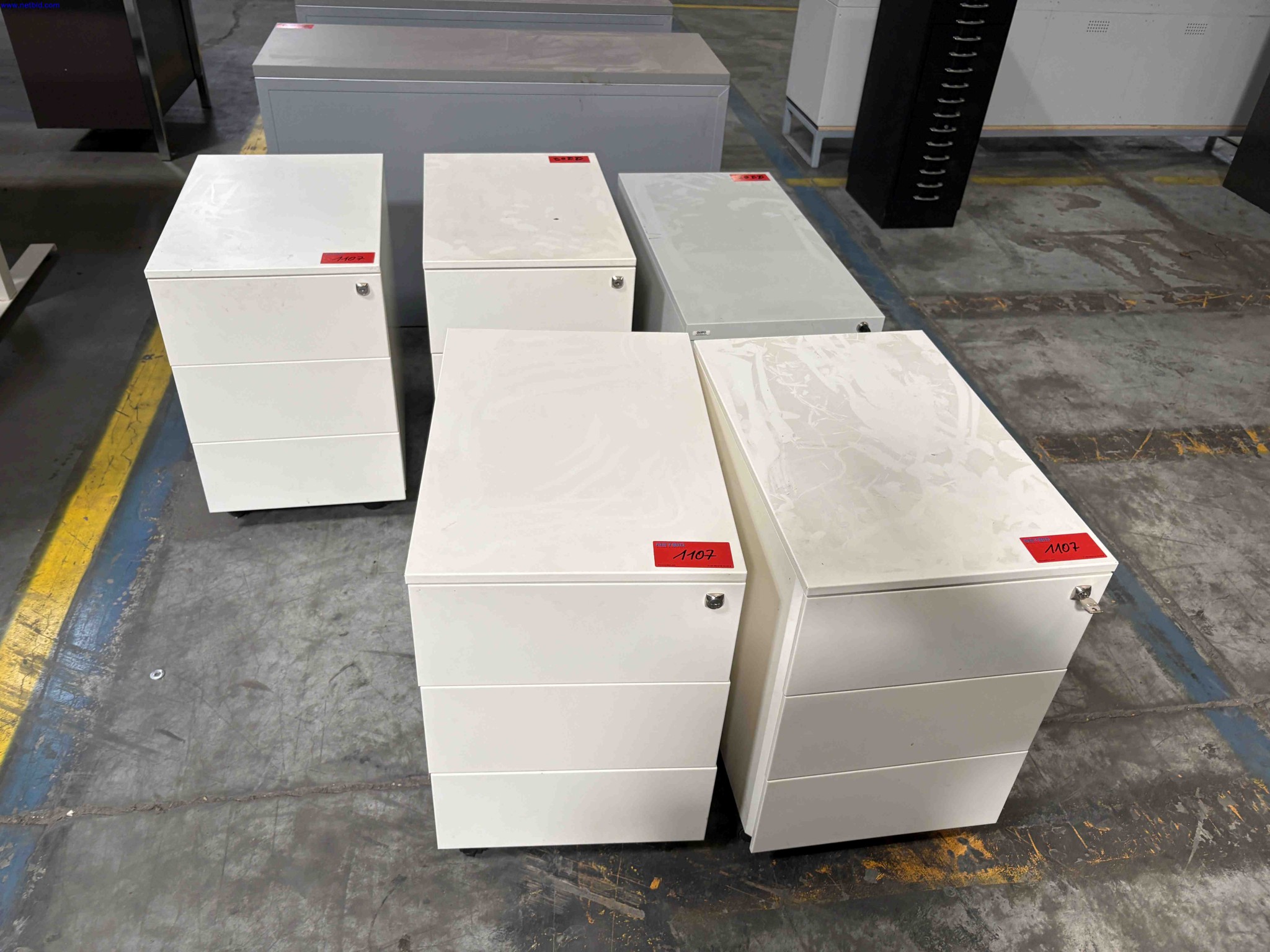 1 Set Office furniture – foto 7 – kavel bij NetBid, Roterijstraat 205-8793 Waregem