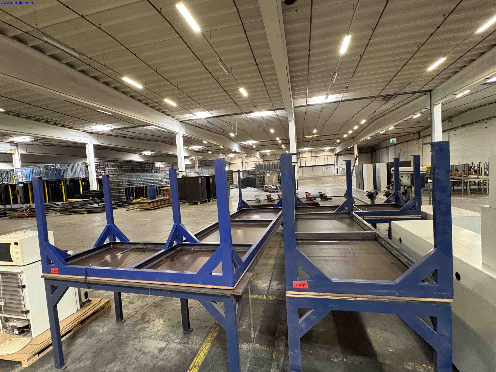 1 Set Workshop machinery, tools, benches and storage cupboards Eurokraft TB18 – foto 16 – kavel bij NetBid, Roterijstraat 205-8793 Waregem