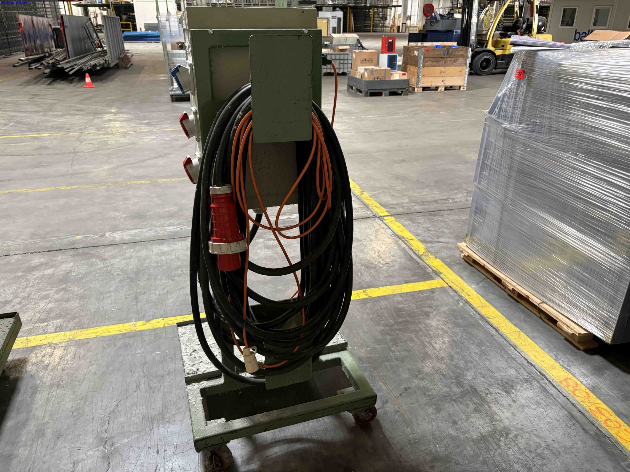 Mobile electrical distribution unit Sarel – foto 5 – kavel bij NetBid, Roterijstraat 205-8793 Waregem