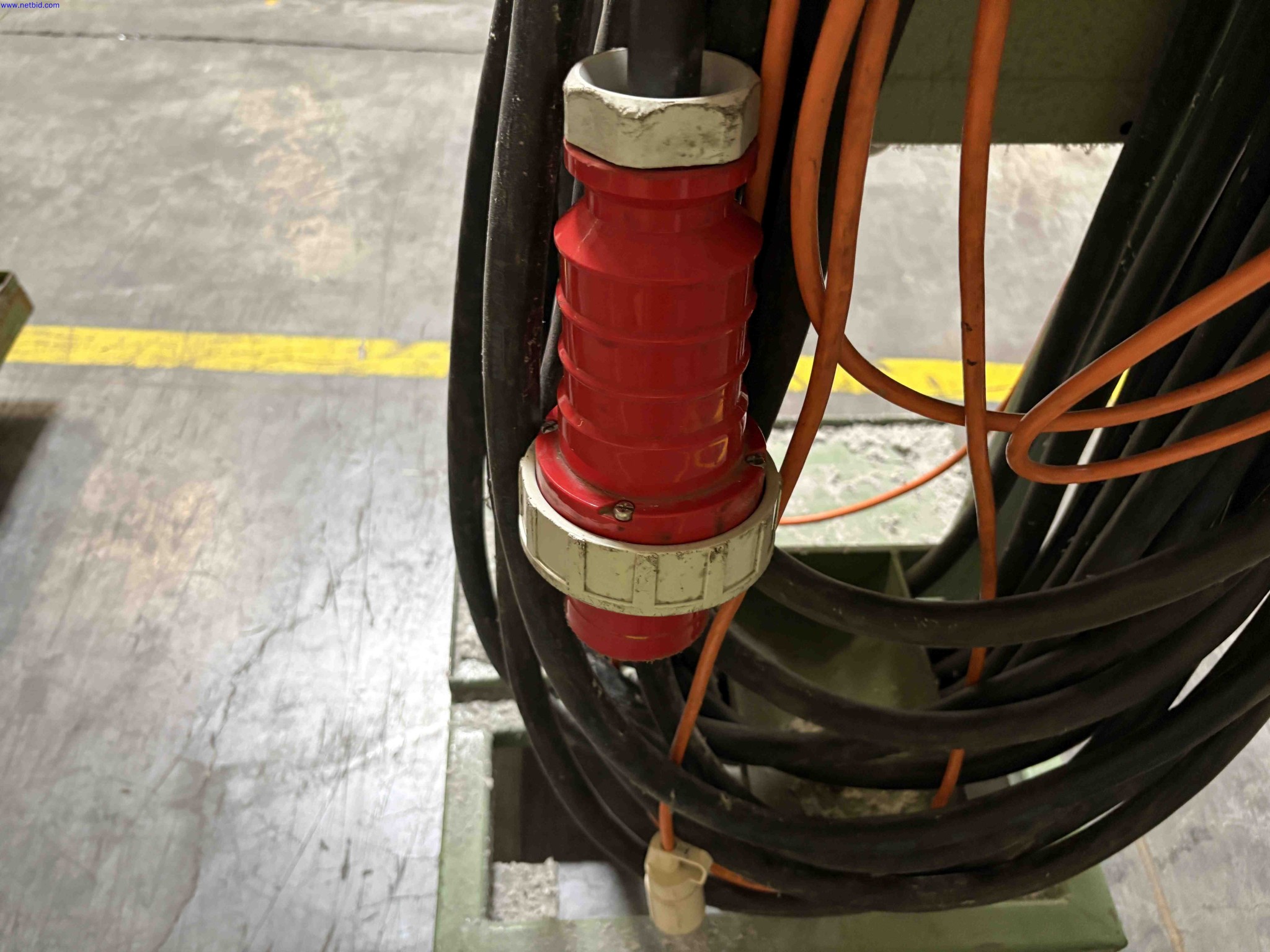 Mobile electrical distribution unit Sarel – foto 6 – kavel bij NetBid, Roterijstraat 205-8793 Waregem