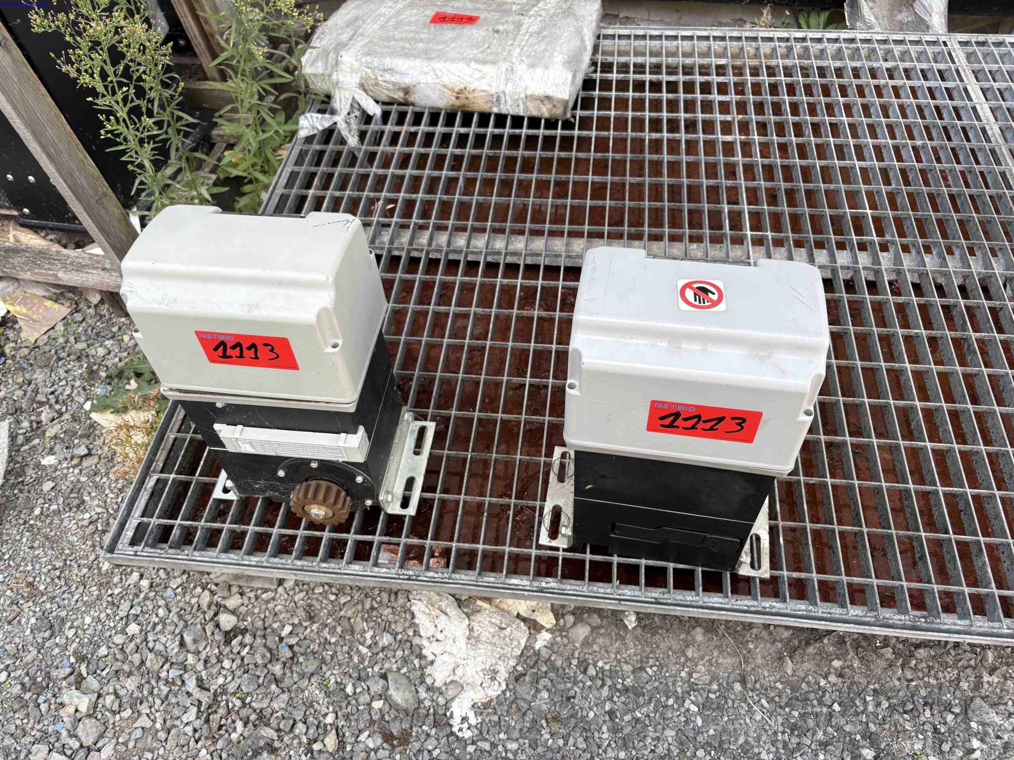 Automated sliding security gate and perimeter fencing Wisniowski – foto 6 – kavel bij NetBid, Roterijstraat 205-8793 Waregem