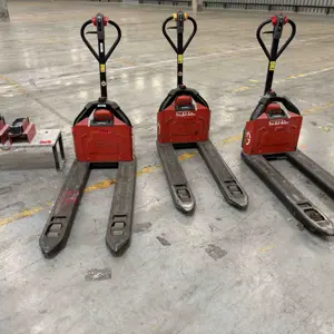 3 Elektrické paletové vozíky na baterie EP Equipment EP12 Series