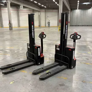 2 Elektrické rucní paletové vysokozdvižné vozíky na baterie EP Equipment ES12-12MM