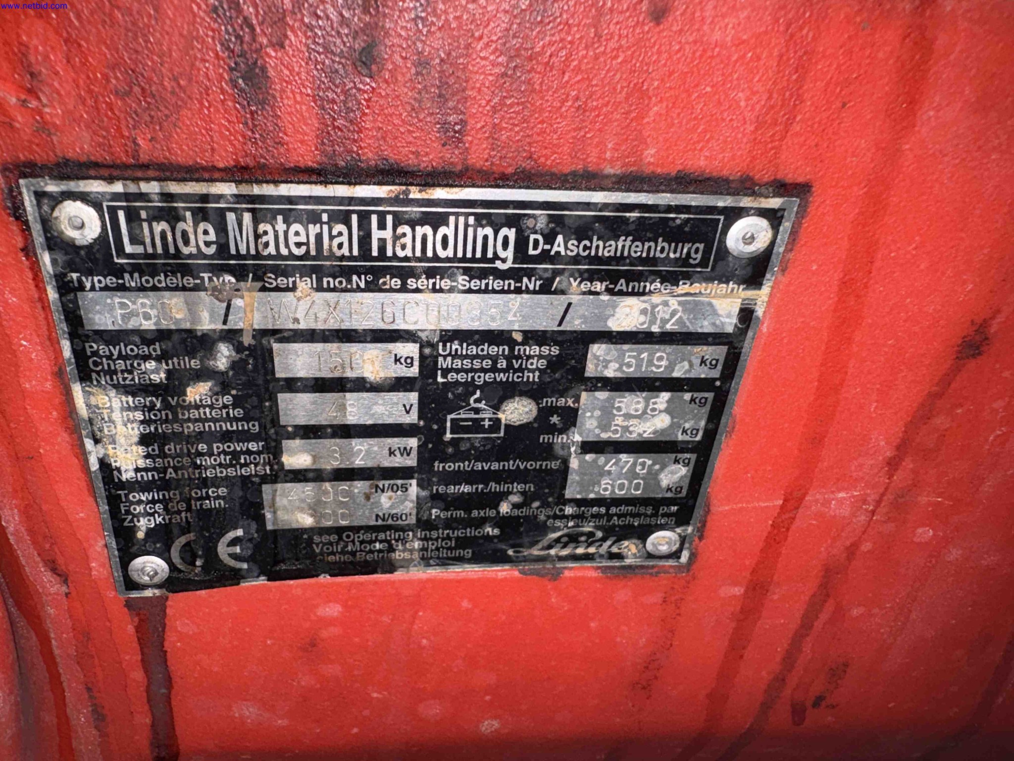 Ride-on battery electric tow tractor Linde Material Handling P60 – foto 11 – kavel bij NetBid, Roterijstraat 205-8793 Waregem