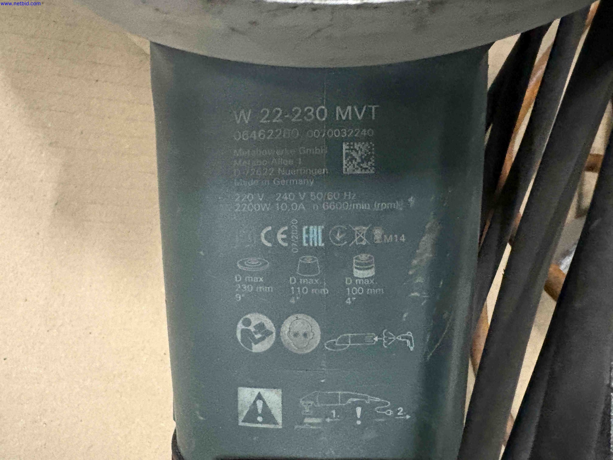 Mains electric angle grinders Metabo W22-230 MVT / WSS 12-125 – foto 2 – kavel bij NetBid, Roterijstraat 205-8793 Waregem