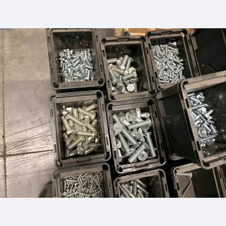Uzavření závodu společnosti Balta Industries (Belgie) – výrobní závody výrobce koberců-11