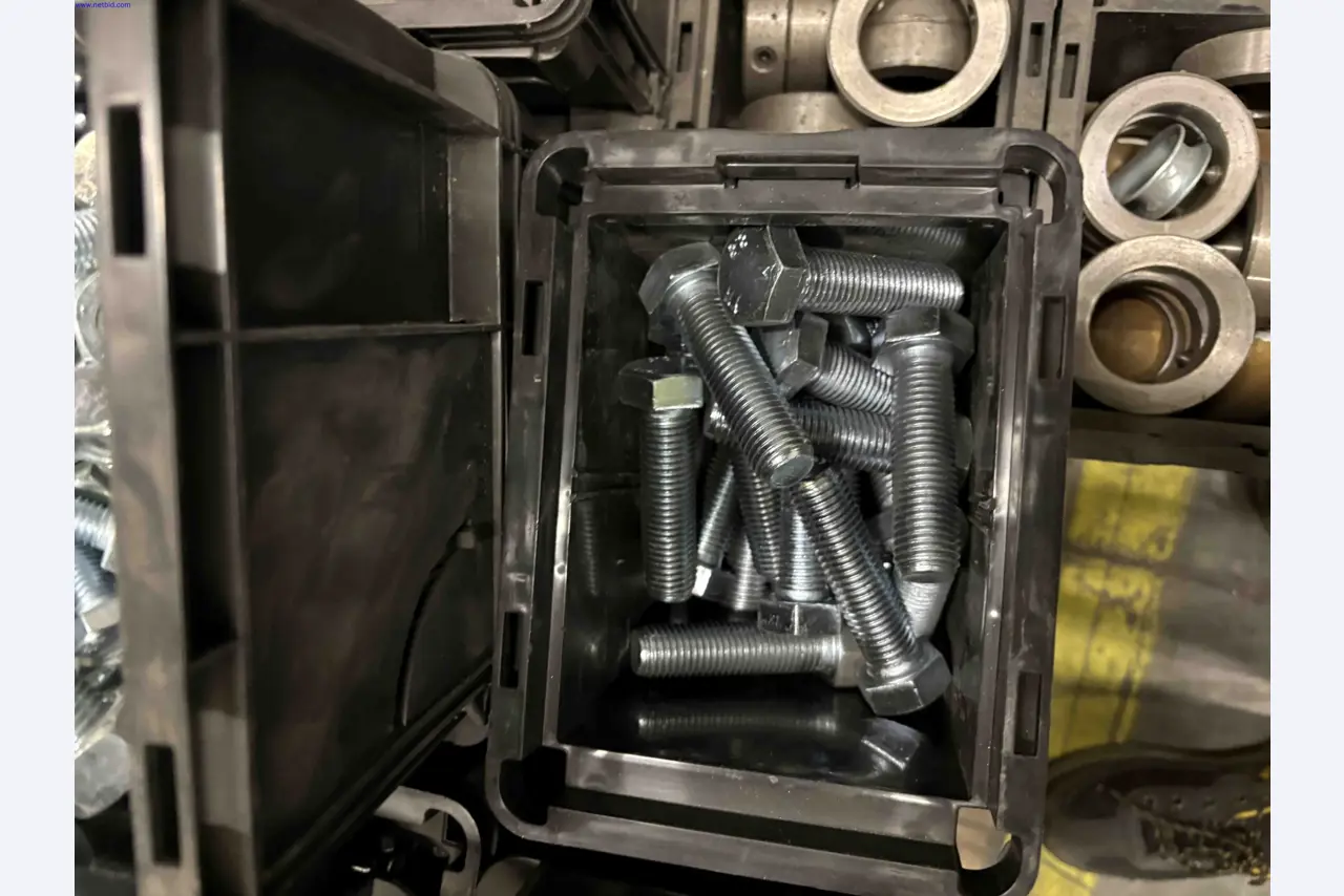 Uzavření závodu společnosti Balta Industries (Belgie) – výrobní závody výrobce koberců-7