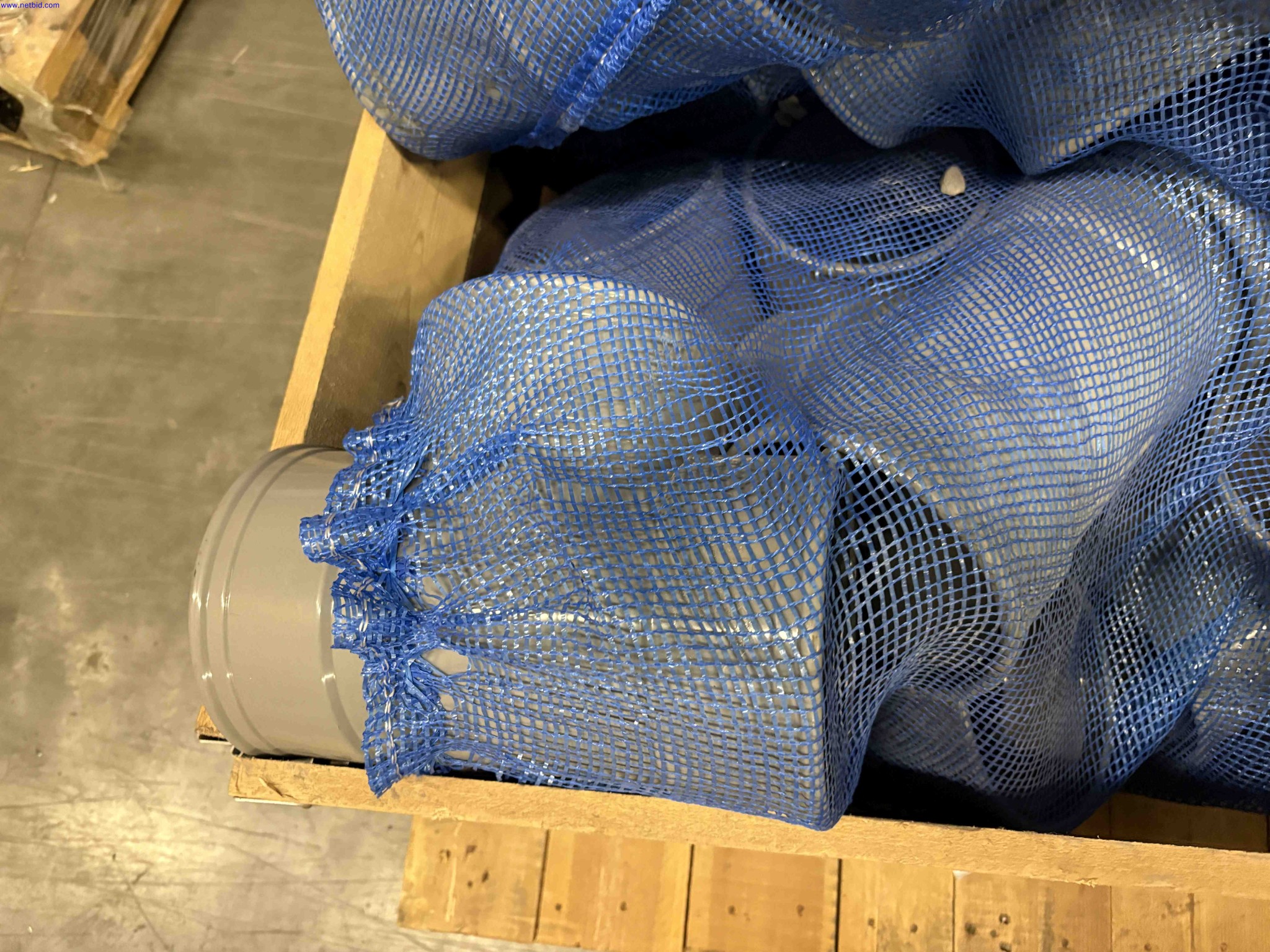 Uzavření závodu společnosti Balta Industries (Belgie) – výrobní závody výrobce koberců-4