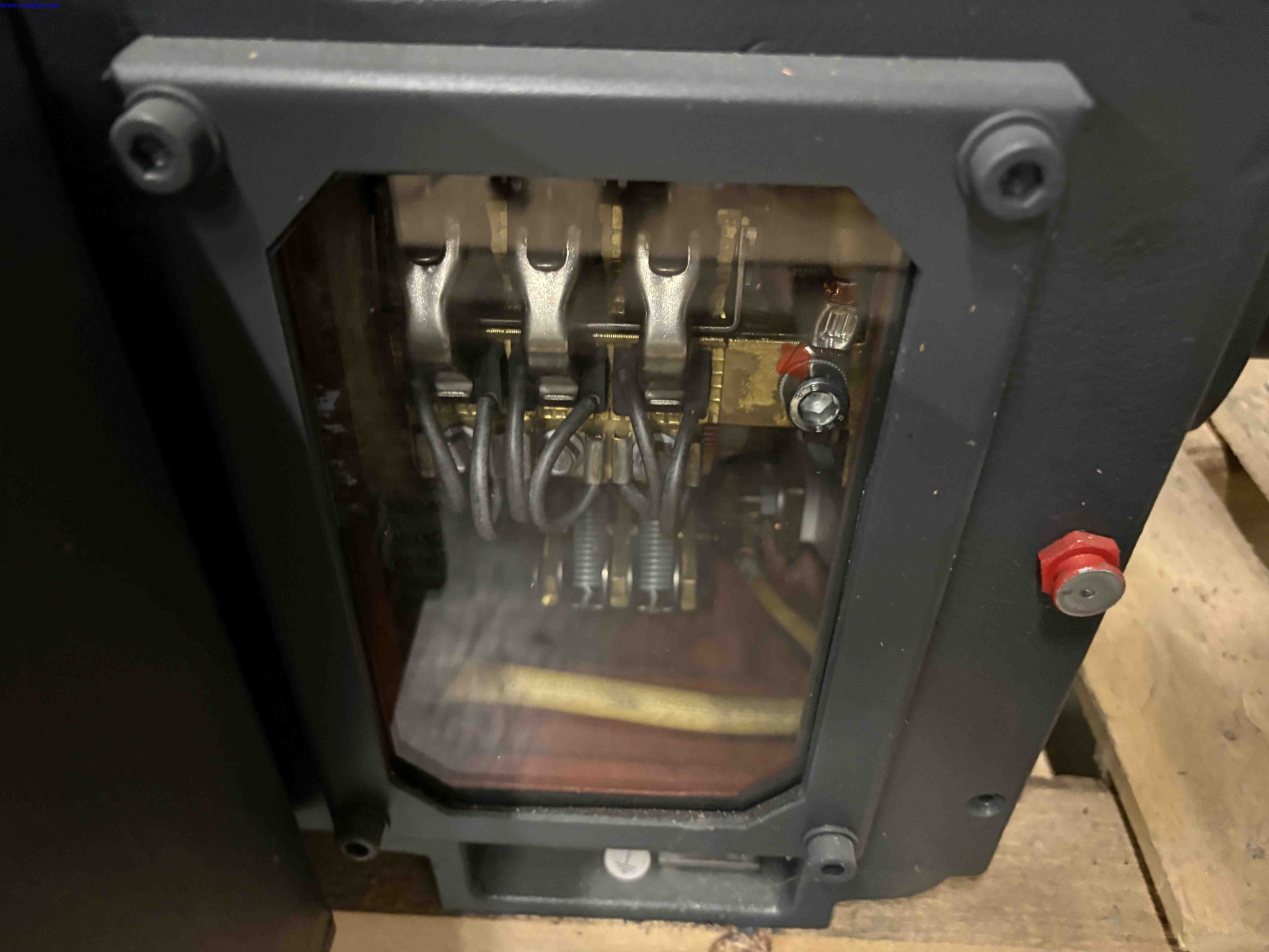 Separately excited DC motor Siemens – foto 7 – kavel bij NetBid, Roterijstraat 205-8793 Waregem