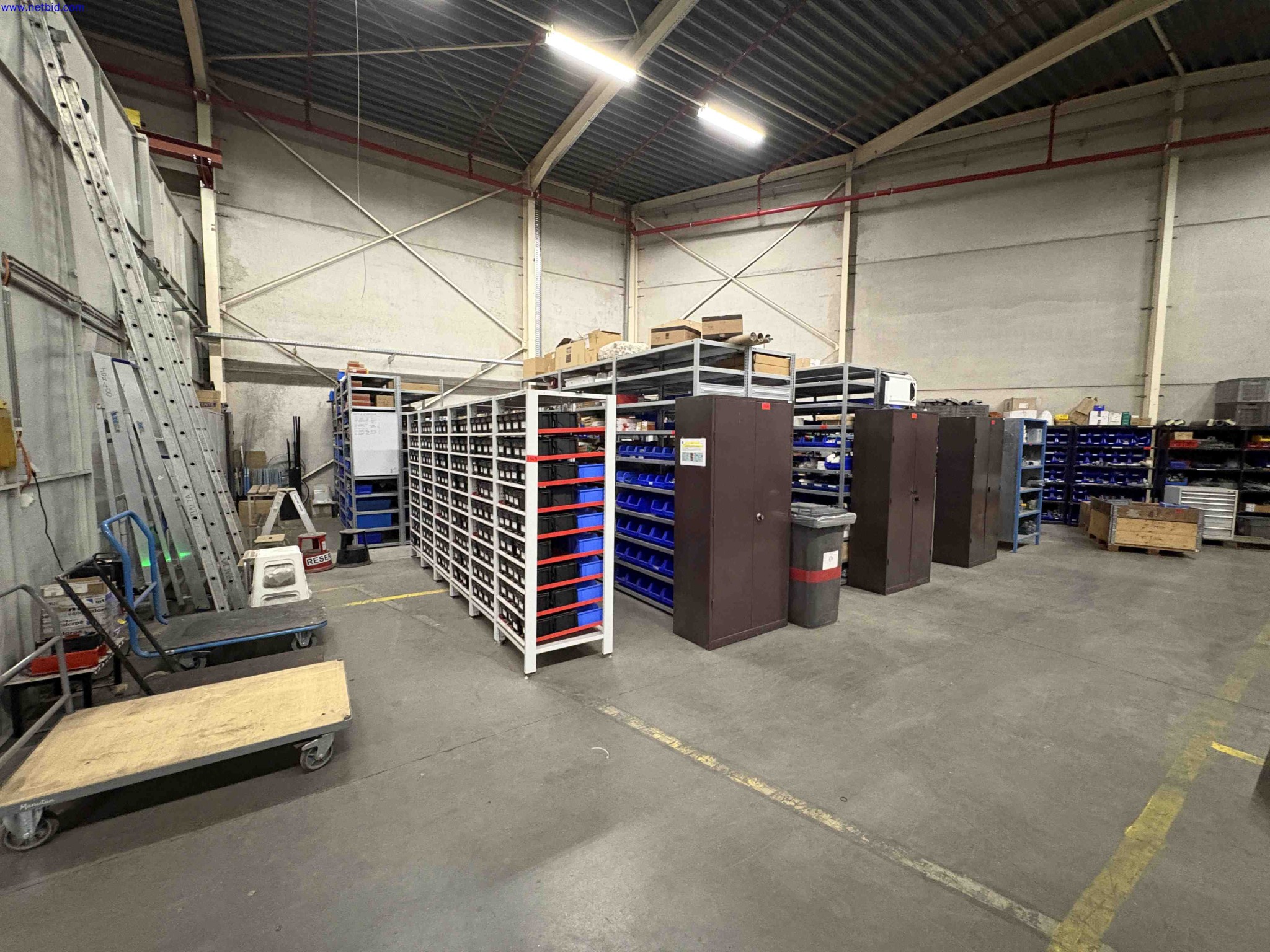 Uzavření závodu společnosti Balta Industries (Belgie) – výrobní závody výrobce koberců-1
