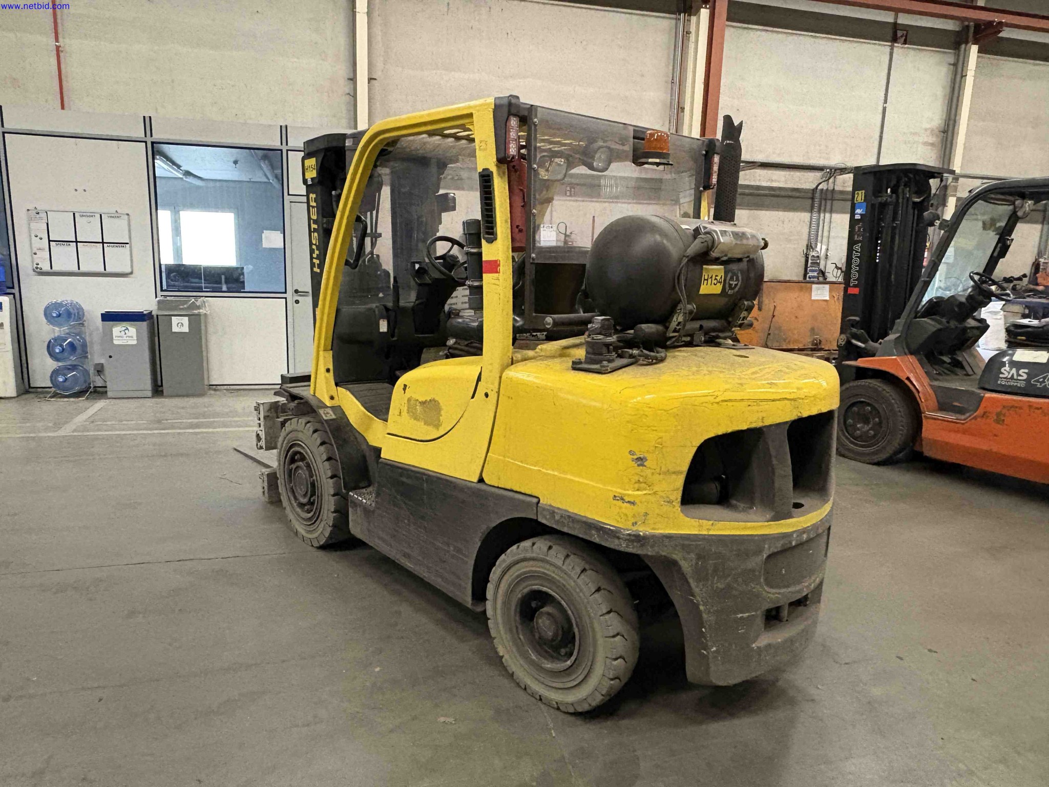 LPG counterbalance forklift truck Hyster H4.0FT6 – foto 3 – kavel bij NetBid, Roterijstraat 205-8793 Waregem