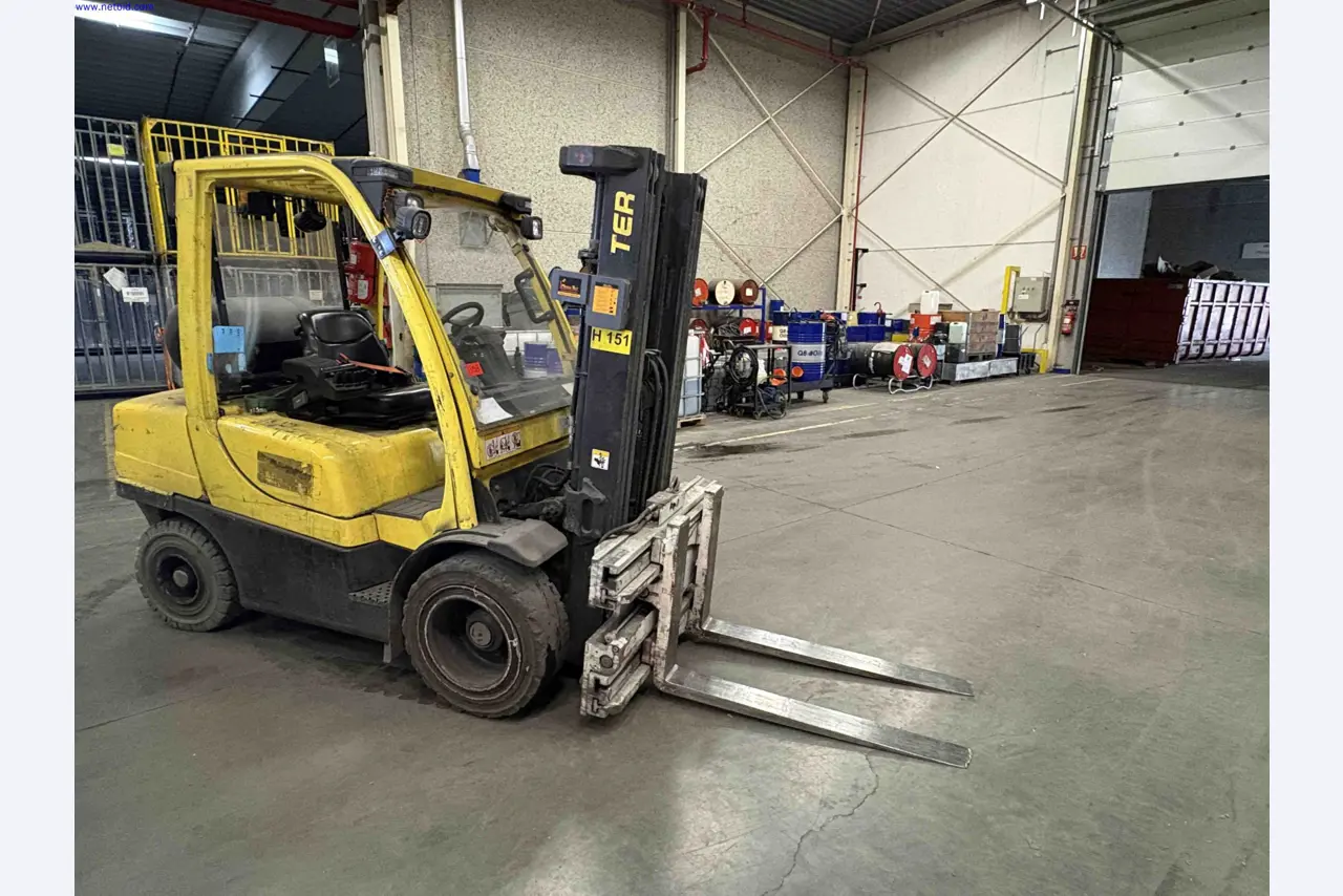 Uzavření závodu společnosti Balta Industries (Belgie) – výrobní závody výrobce koberců-1