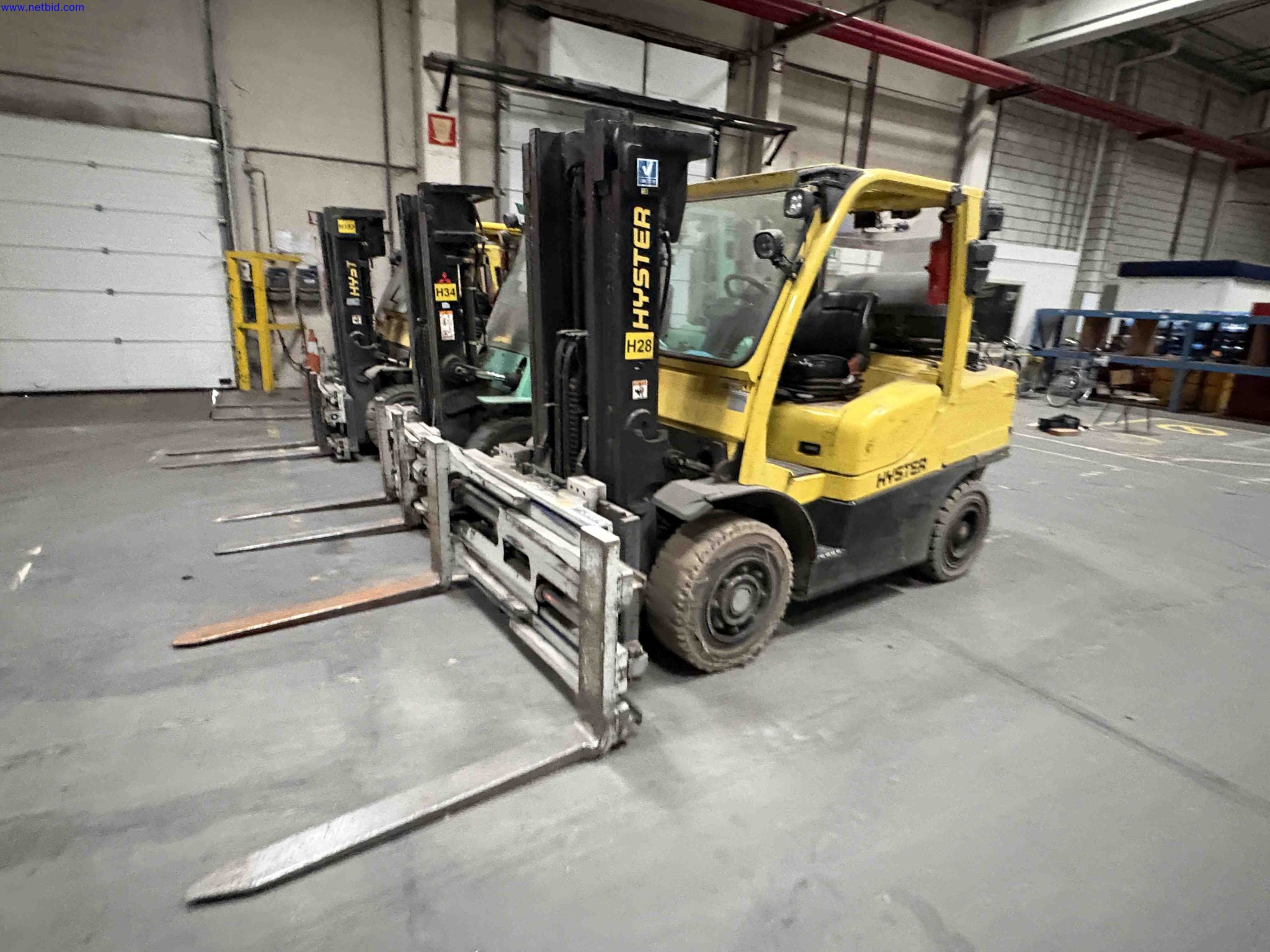 1 Set Faulty non starting forklift trucks – foto 4 – kavel bij NetBid, Roterijstraat 205-8793 Waregem