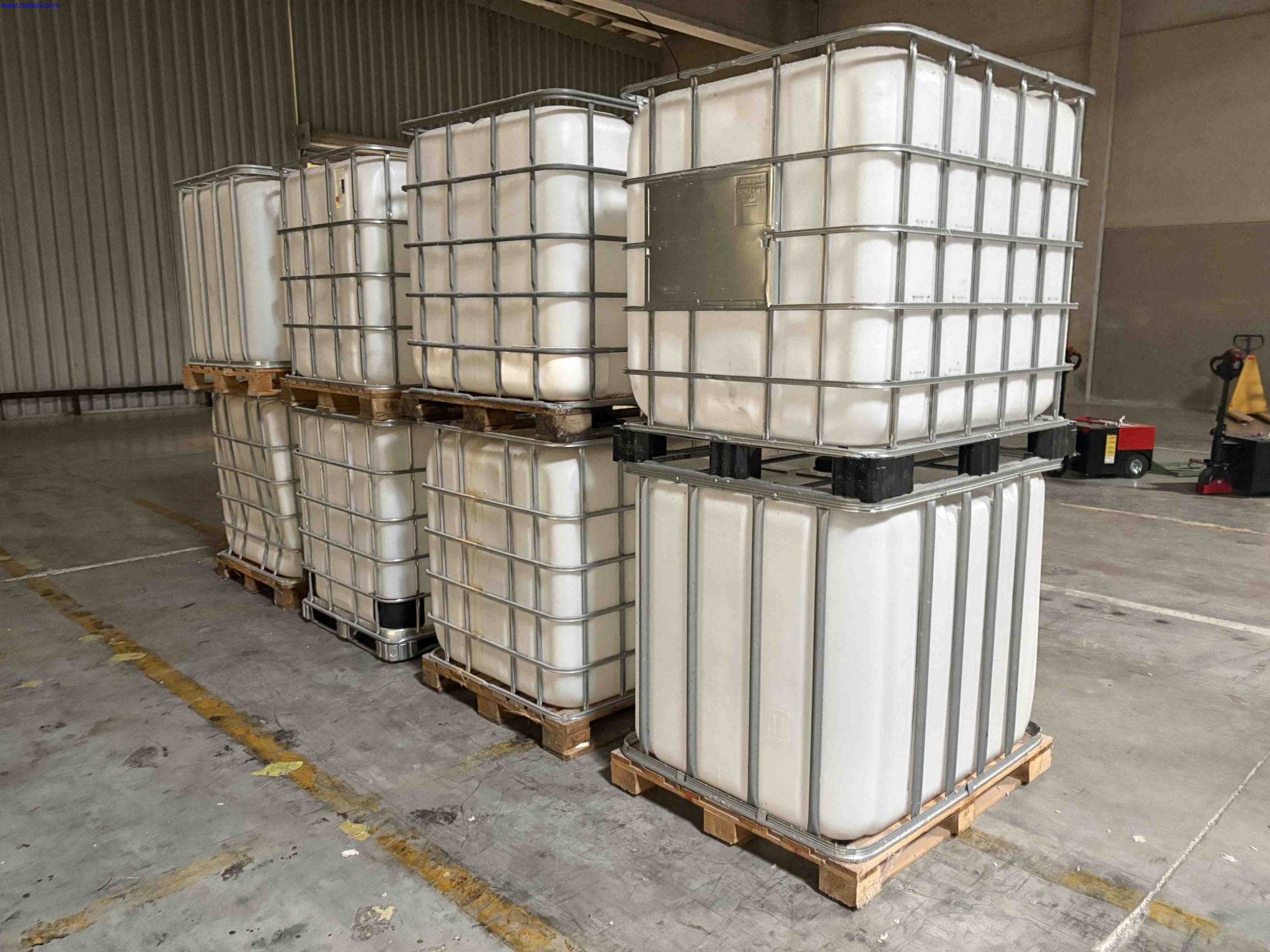 10 IBC bulk storage containers – foto 4 – kavel bij NetBid, Roterijstraat 205-8793 Waregem