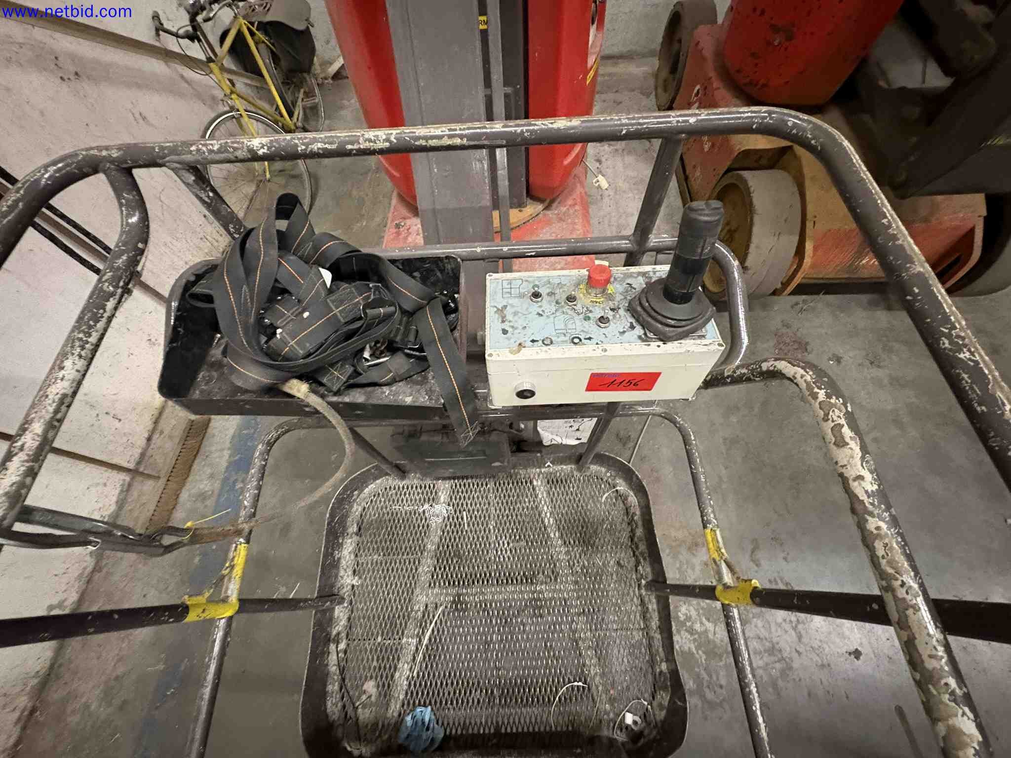 Battery-powered, self-propelled vertical mast aerial work platform Manitou 105 VJR2 – foto 4 – kavel bij NetBid, Roterijstraat 205-8793 Waregem
