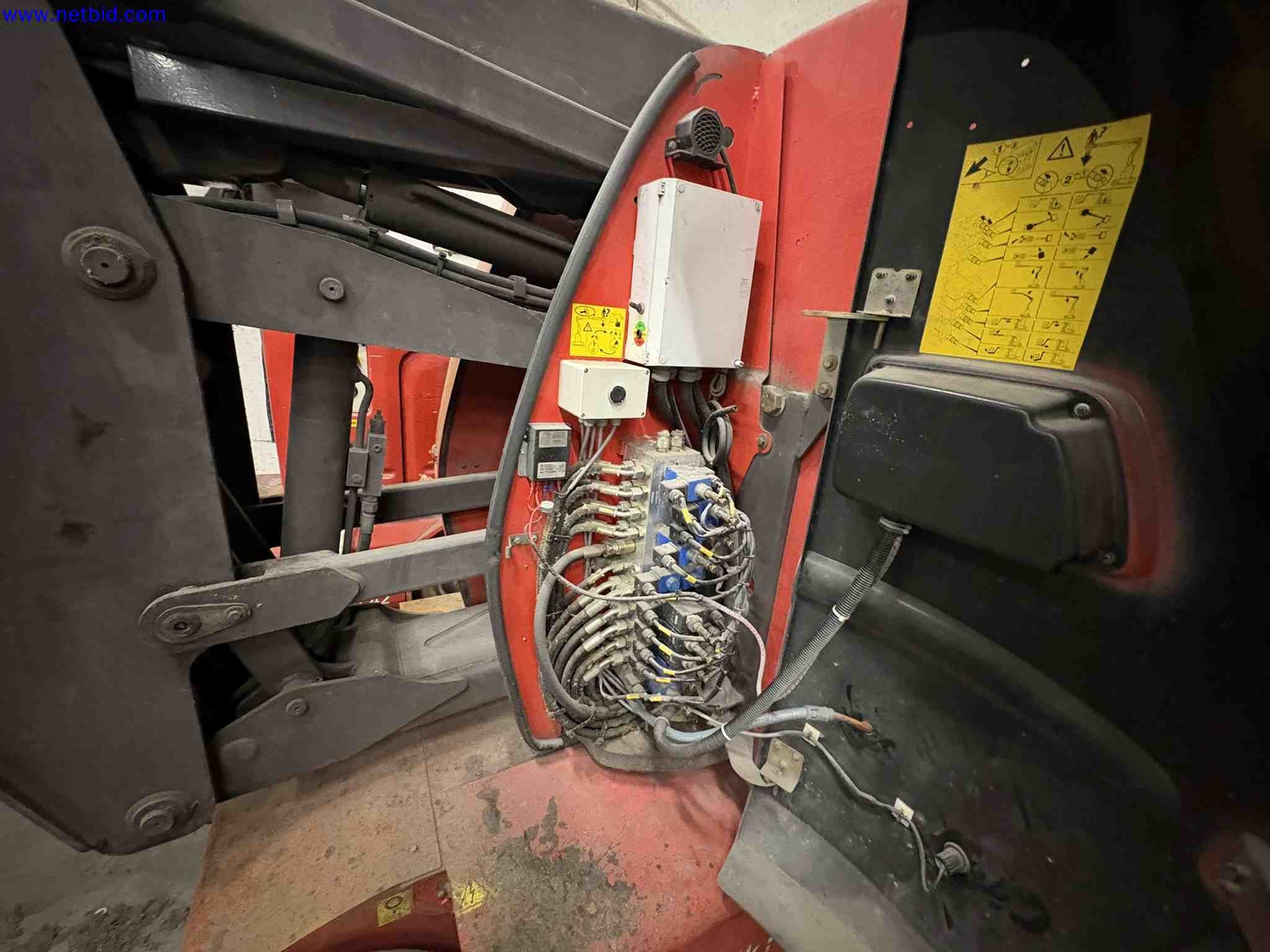 Battery-powered, self-propelled vertical mast aerial work platform Manitou 120 AETJ – foto 11 – kavel bij NetBid, Roterijstraat 205-8793 Waregem