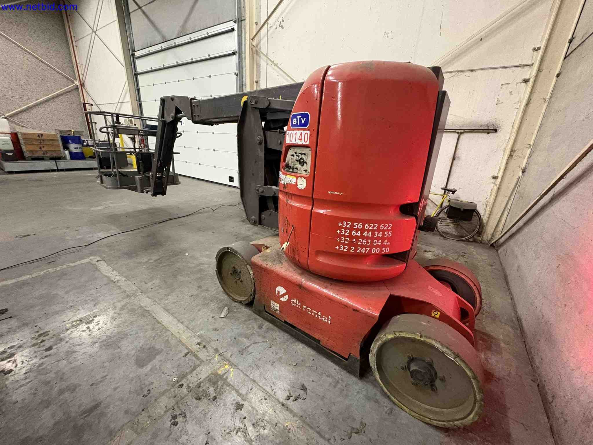 Battery-powered, self-propelled vertical mast aerial work platform Manitou 120 AETJ – foto 3 – kavel bij NetBid, Roterijstraat 205-8793 Waregem